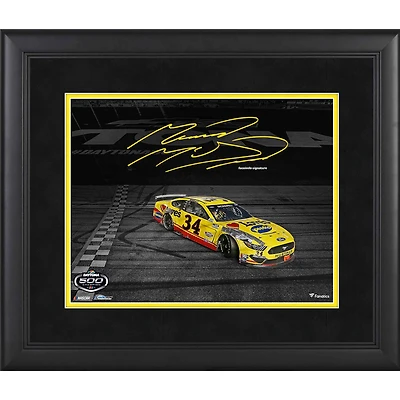 Image encadrée de Michael McDowell 11" x 14" de la célébration du champion NASCAR 2021 Daytona 500