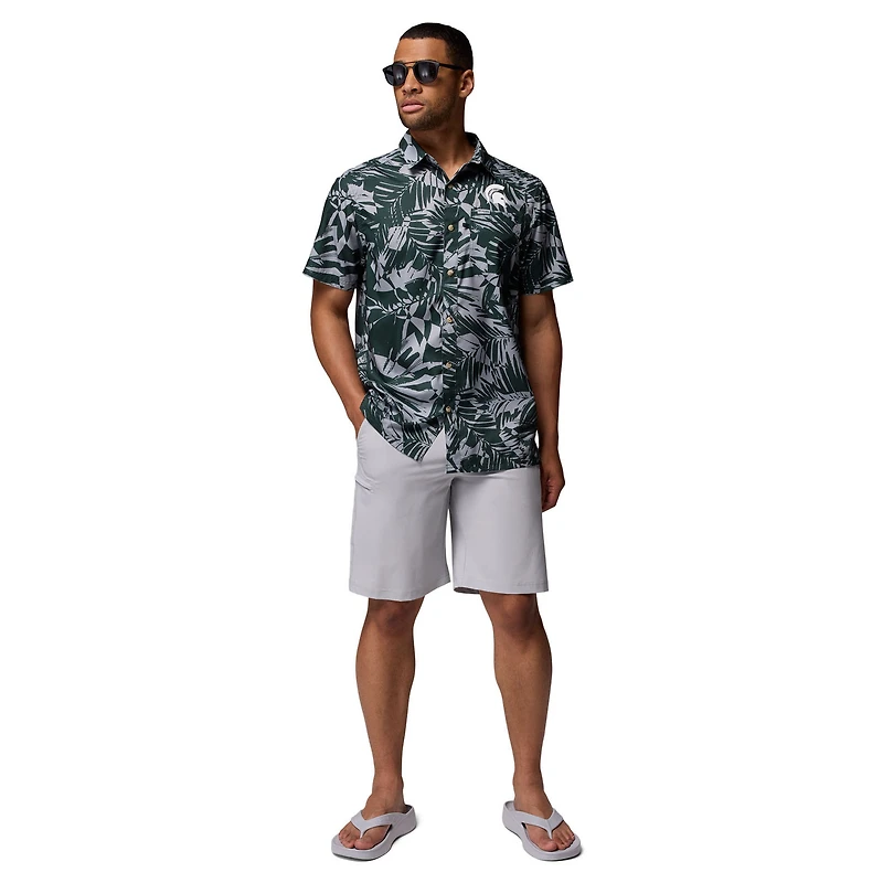 Chemise boutonnée Super Slack Tide Omni-Wick verte pour homme des Spartans de l'État du Michigan Columbia