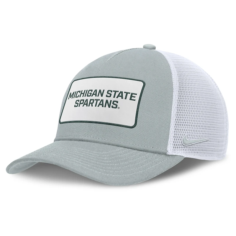 Casquette ajustable Nike grise/blanche Michigan State Spartans 2025 On-Field Rise Patch Trucker pour homme