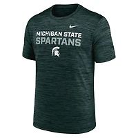 T-shirt Nike vert Michigan State Spartans Campus Center Stack Velocity Performance pour homme