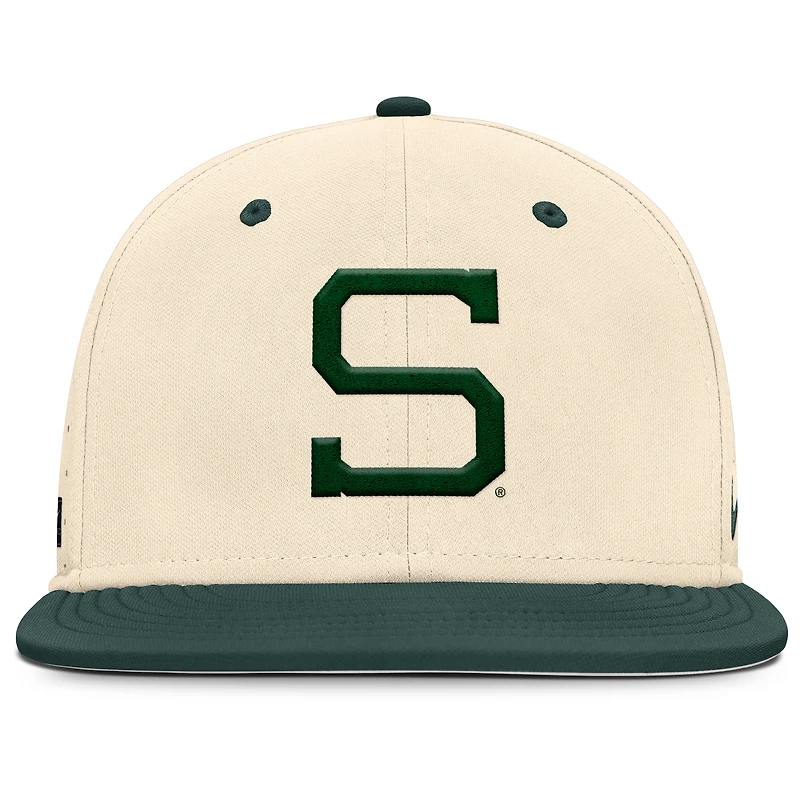 Casquette ajustée True Performance On-Field Dugout Nike Natural Michigan State Spartans pour homme