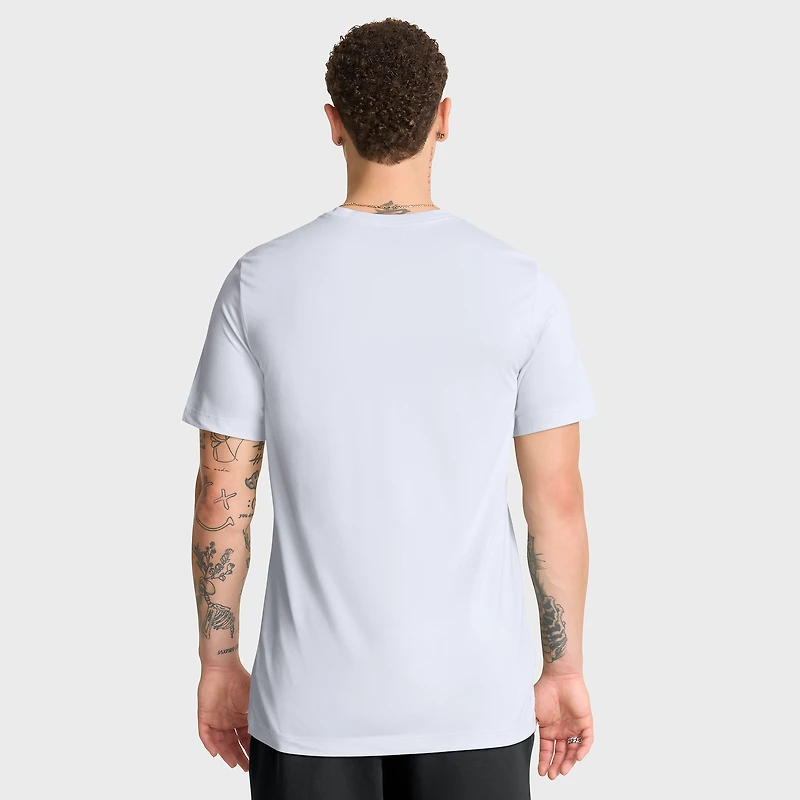 T-shirt Nike blanc pour homme, modèle Michigan State Spartans, icône et légende du basketball, technologie Dri-FIT