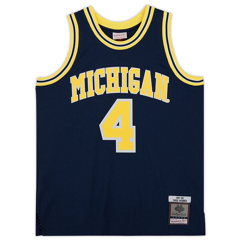 Maillot Swingman Mitchell & Ness autographié par Chris Webber Michigan Wolverines bleu marine 1991-92
