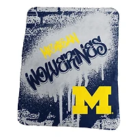 Logo Brands Michigan Wolverines 50" x 60" Classic Graffiti Fleece Throw Blanket