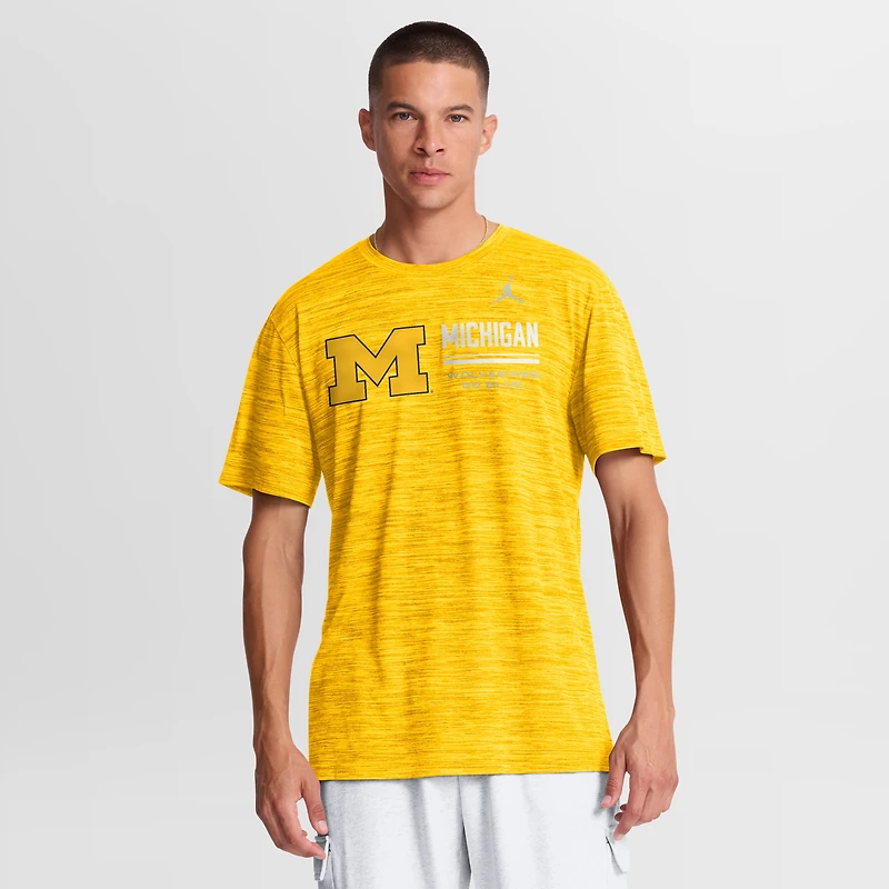 T-shirt Jordan Brand bleu marine Michigan Wolverines Sideline Velocity Dri-FIT pour homme
