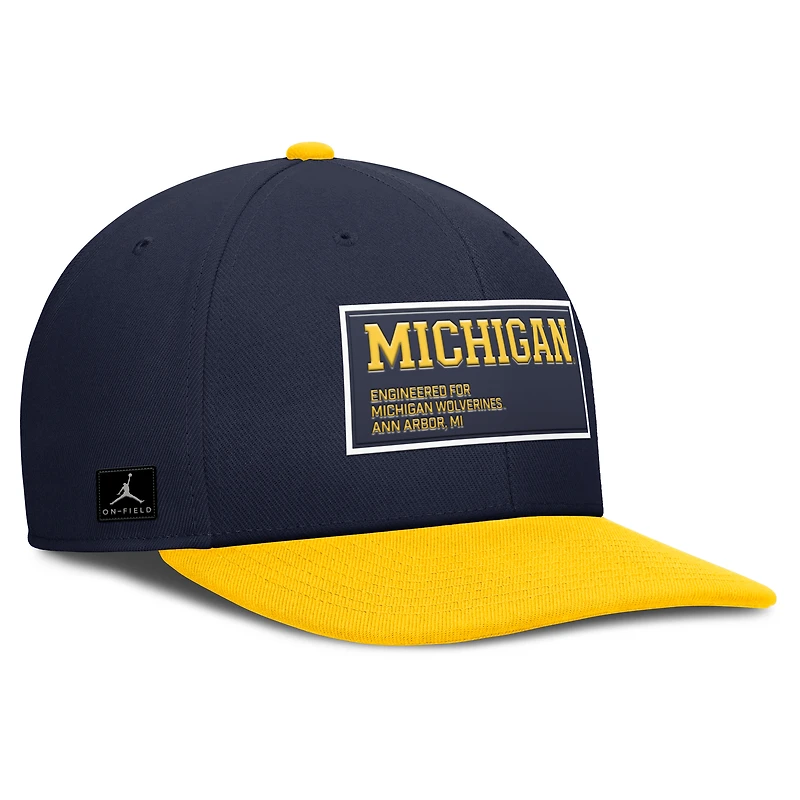 Casquette Jordan Brand pour homme, bleu marine/maïs, Michigan Wolverines 2025 On-Field Patch Pro Dri-FIT Snapback