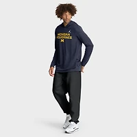 T-shirt à capuche et manches longues Jordan Brand Michigan Wolverines 2025 Sideline Dri-FIT bleu marine pour homme