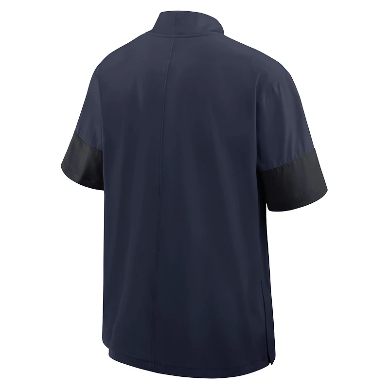 Veste d'entraîneur Jordan Brand bleu marine Michigan Wolverines 2025 Sideline à manches courtes et fermeture éclair quart de cercle Dri-FIT pour homme
