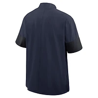 Veste d'entraîneur Jordan Brand bleu marine Michigan Wolverines 2025 Sideline à manches courtes et fermeture éclair quart de cercle Dri-FIT pour homme