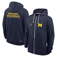 Sweat à capuche zippé Jordan Brand bleu marine Michigan Wolverines 2025 Sideline Standard Issue Dri-FIT pour homme