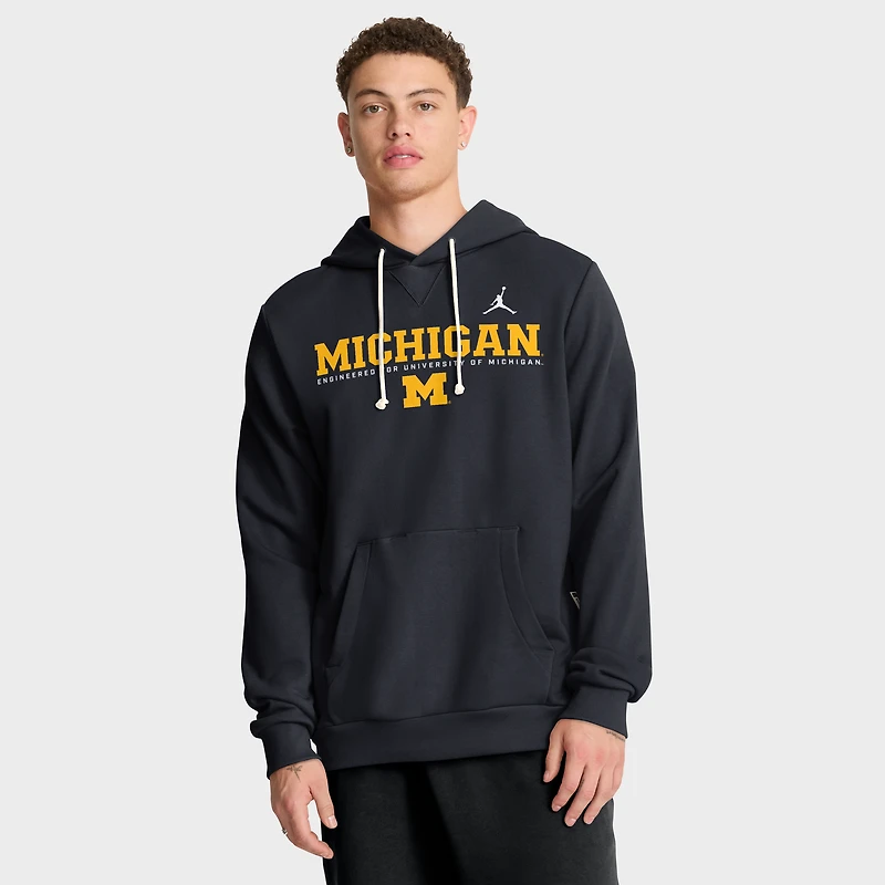 Sweat à capuche Jordan Brand bleu marine Michigan Wolverines 2025 Sideline Standard Issue Dri-FIT pour homme