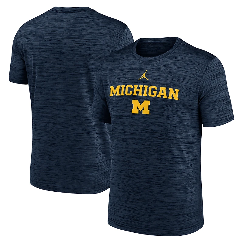 T-shirt Jordan Brand bleu marine Michigan Wolverines 2025 Sideline Velocity Dri-FIT pour homme