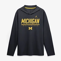 Men's Jordan Brand Navy Michigan Wolverines 2026 Sideline Lightweight Long Sleeve Hooded Dri-FIT Top