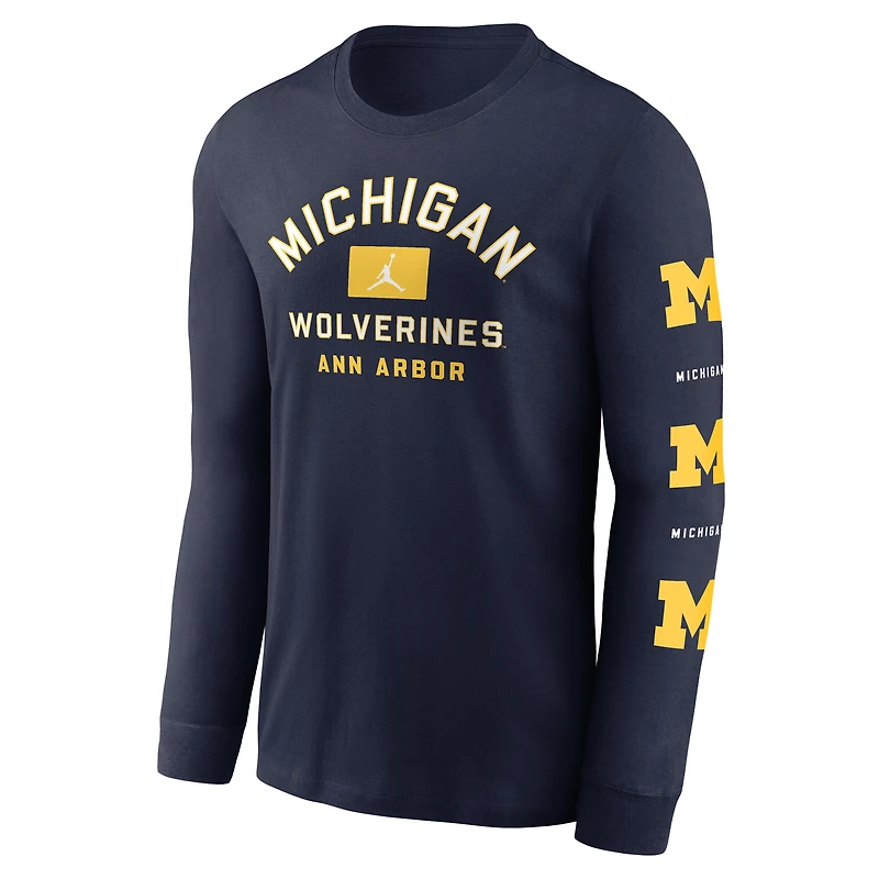 T-shirt à manches longues Jordan Brand bleu marine pour homme, Michigan Wolverines, Classic Location