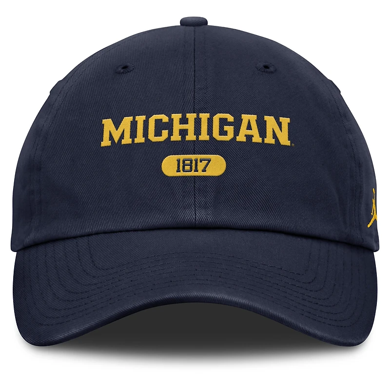 Casquette ajustable Jordan Brand bleu marine Michigan Wolverines Club pour homme