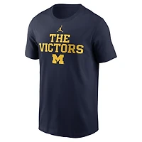 T-shirt Jordan Brand bleu marine pour homme, campus local des Wolverines du Michigan