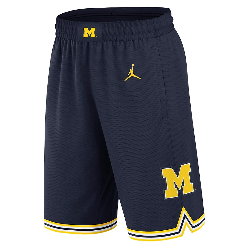 Short de basket-ball Jordan Brand bleu marine Michigan Wolverines Road Replica Performance pour homme