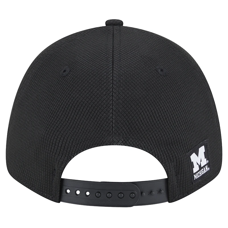 Casquette ajustable extensible à boutons-pression Pivot 9FORTY Michigan Wolverines noire New Era pour homme