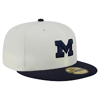 Casquette ajustée New Era 59FIFTY Chrome crème pour homme des Wolverines du Michigan