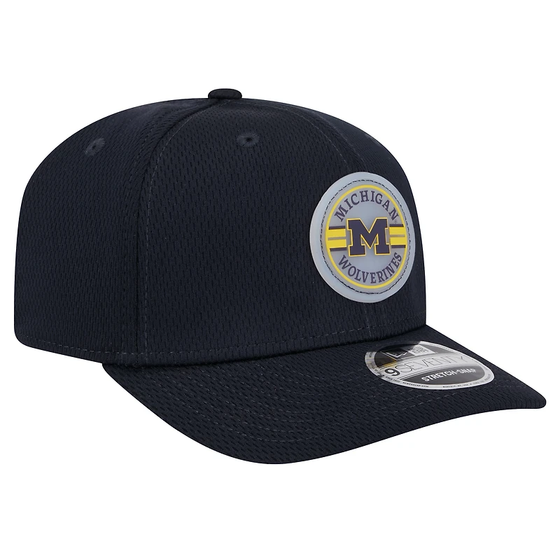 Casquette ajustable extensible à boutons-pression New Era bleu marine Michigan Wolverines Patched 9SEVENTY pour homme