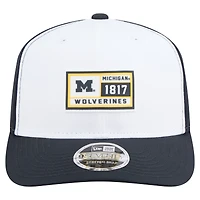 Casquette ajustable New Era 9SEVENTY blanche/bleu marine Michigan Wolverines pour homme, perforée et patchée