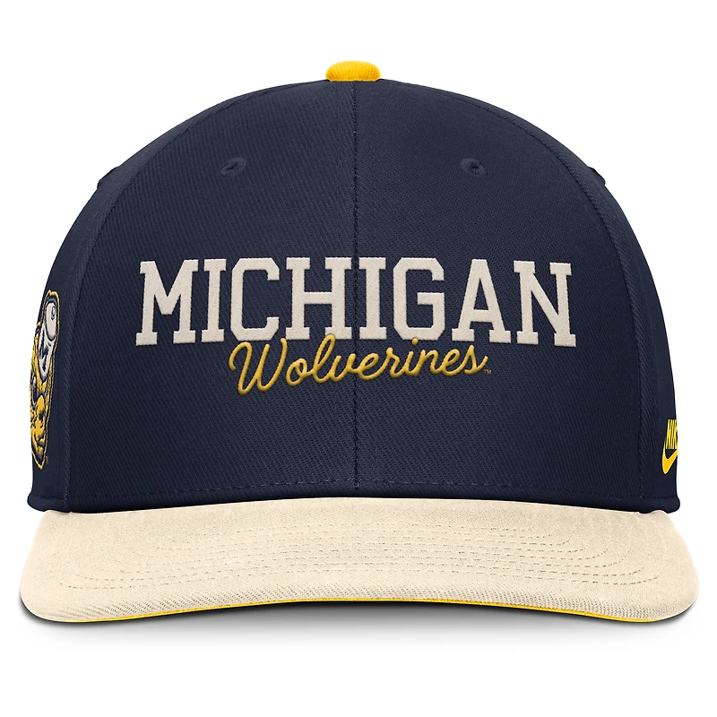 Casquette Nike Michigan Wolverines Pro Legacy Snapback bleu marine/crème pour homme