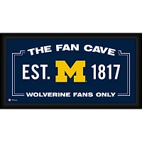 Collage encadré des Michigan Wolverines (25 x 50 cm) pour fan cave