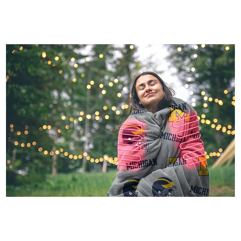 Pegasus  Michigan Wolverines Scattered Logos 60" x 70" Heated Blanket