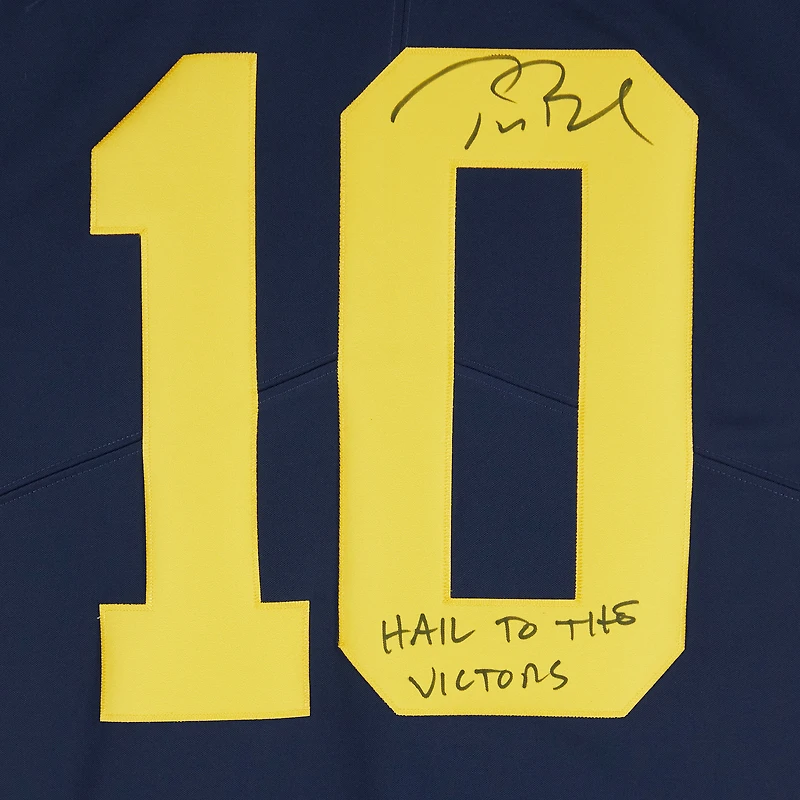 Maillot Jordan Brand Navy Limited dédicacé par Tom Brady des Michigan Wolverines avec l'inscription « Hail to the Victors »
