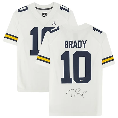 Maillot de match Nike autographié par Tom Brady White Michigan Wolverines
