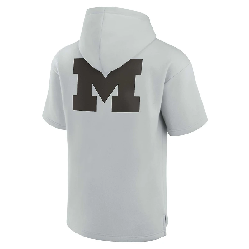 Sweat à capuche unisexe Fanatics gris Michigan Wolverines Elements en polaire super douce manches courtes