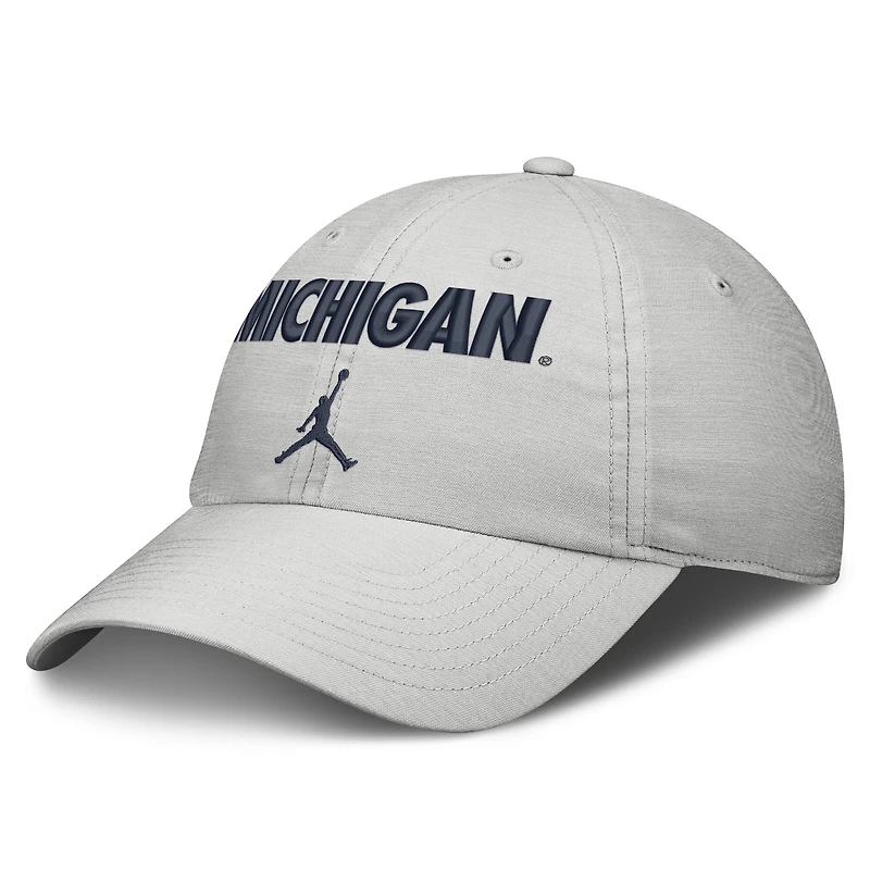 Unisex Jordan Brand Gray Michigan Wolverines 2026 On-Field Gameday Club Adjustable Hat
