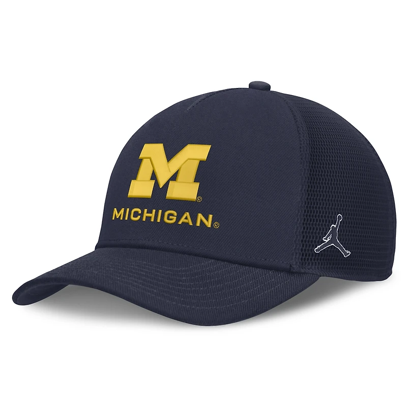 Unisex Jordan Brand Navy Michigan Wolverines 2026 On-Field Gameday Trucker Hat
