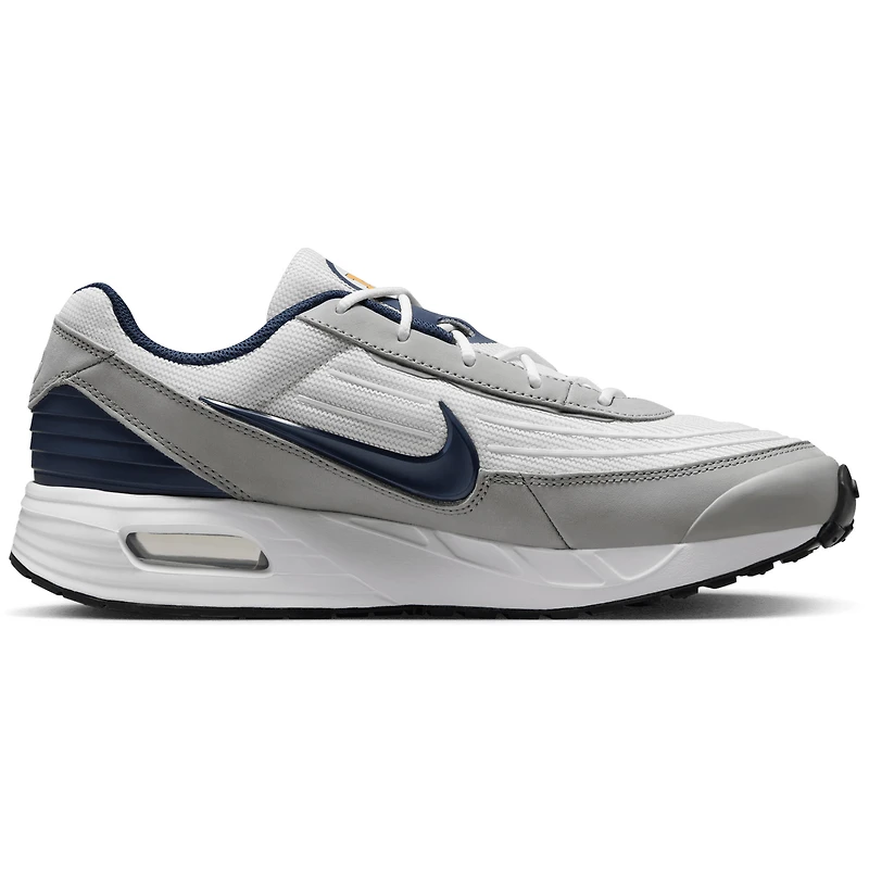 Baskets Nike Air Max Verse blanches unisexes des Michigan Wolverines