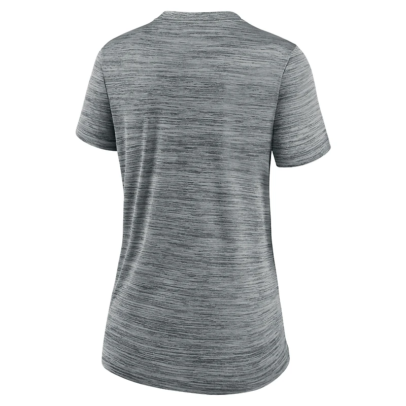 T-shirt Nike Michigan Wolverines Velocity Performance gris pour femme