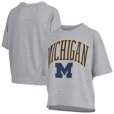 T-shirt surdimensionné bleu marine pour femme avec logo Arch des Wolverines du Michigan, longueur à la taille