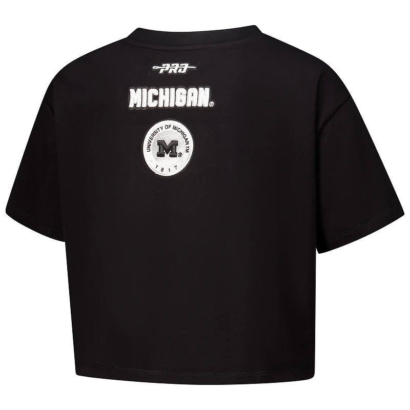 T-shirt court et carré Pro Standard noir Michigan Wolverines pour femme avec strass perles