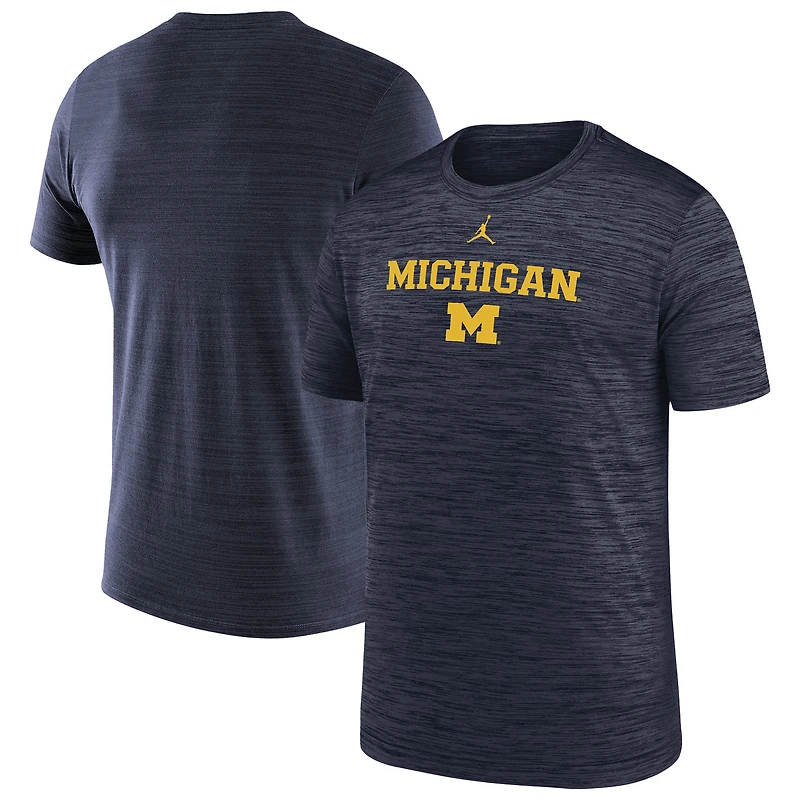 T-shirt Jordan Brand bleu marine pour jeunes Michigan Wolverines Velocity Performance