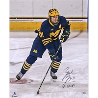 Photo de patinage autographiée de Zach Hyman (Michigan Wolverines), 40 x 50 cm, avec inscription « Go Blue ! »