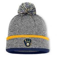 Bonnet en tricot à revers et pompon Fanatics Backstop gris chiné pour homme des Milwaukee Brewers