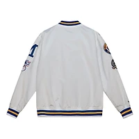 Blouson universitaire en satin à boutons-pression pour hommes Mitchell & Ness, blanc, Milwaukee Brewers City Collection