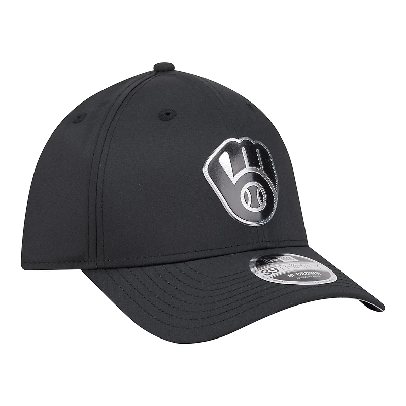 Men's New Era Black Milwaukee Brewers Metallic 39THIRTY M-Crown Flex Hat