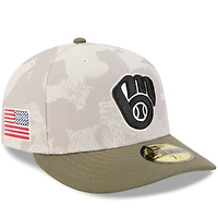 Casquette ajustée 59FIFTY pour homme New Era beige clair/olive Milwaukee Brewers 2025 Armed Forces Day