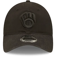 Casquette réglable New Era Milwaukee Brewers Core Classic 2.0 9TWENTY noir sur noir pour homme