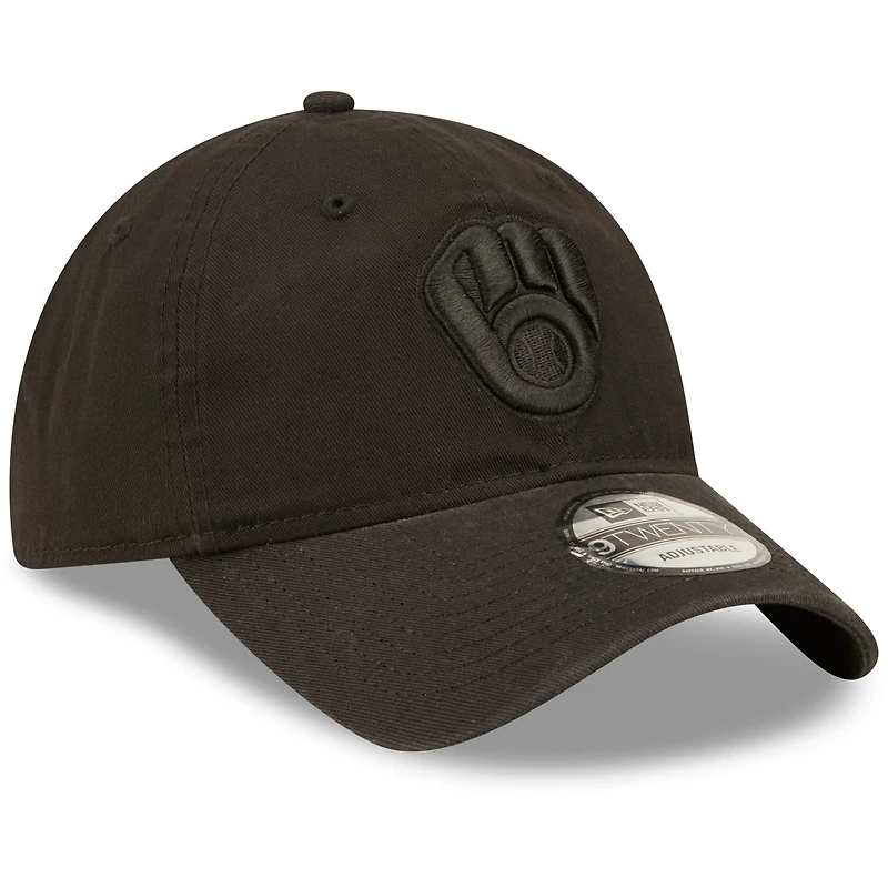 Casquette réglable New Era Milwaukee Brewers Core Classic 2.0 9TWENTY noir sur noir pour homme