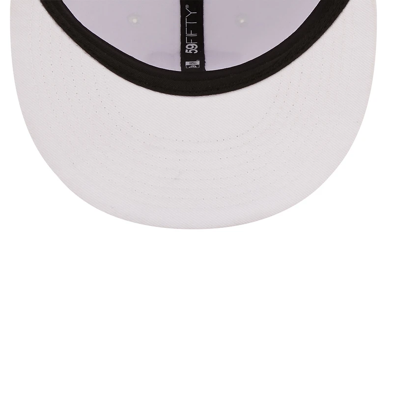 Men's New Era Milwaukee Brewers White on 59FIFTY Fitted Hat