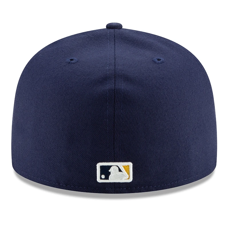 Casquette ajustée 59FIFTY bleu marine pour homme des Milwaukee Brewers de la MLB 2025, avec écusson latéral