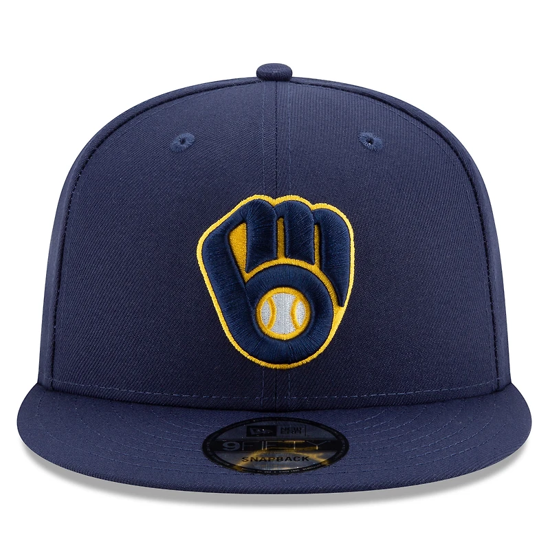 Casquette snapback 9FIFTY bleu marine New Era pour homme, édition 2025 des Milwaukee Brewers, avec patch latéral
