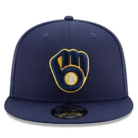 Casquette snapback 9FIFTY bleu marine New Era pour homme, édition 2025 des Milwaukee Brewers, avec patch latéral