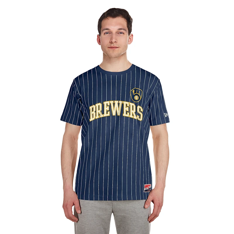 T-shirt à rayures bleu marine New Era pour homme, motif rétro des Milwaukee Brewers